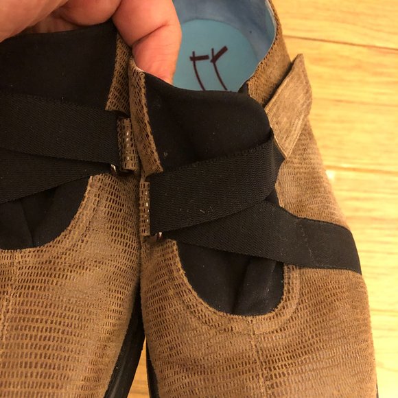 Thierry Rabotin women snakeskin leather Lena slip on shoes 6.5-7 - Picture 5 of 8